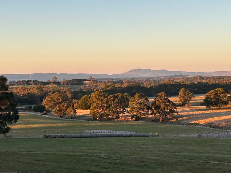 154 Straws Lane, Hesket VIC 3442