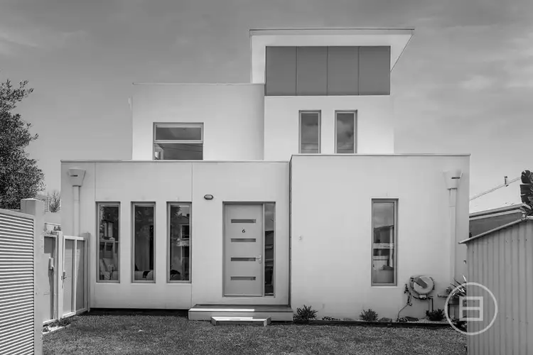 311 Dromana Parade
