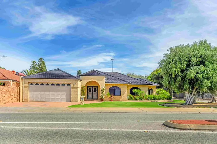 1B Montego Way, Halls Head WA 6210