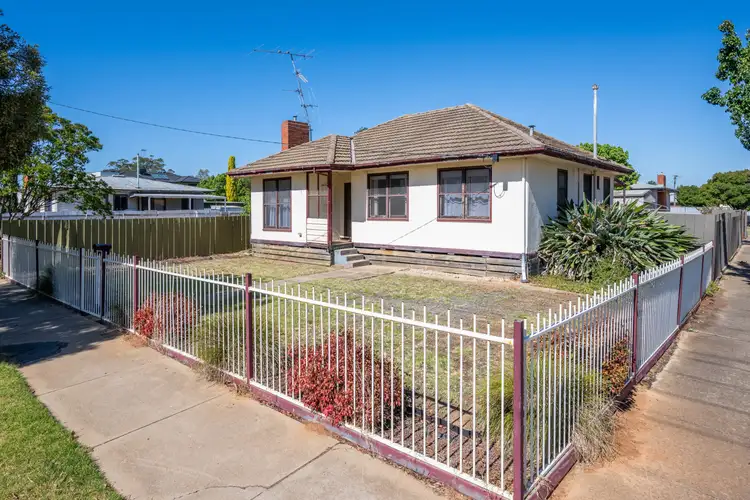 34 Numurkah Road