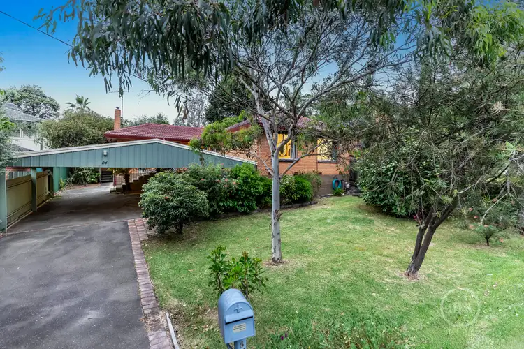 84 Broad Gully Road