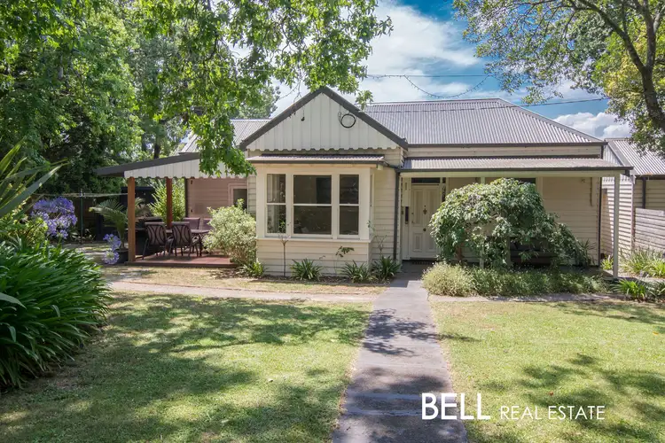 849 Mt Dandenong Road