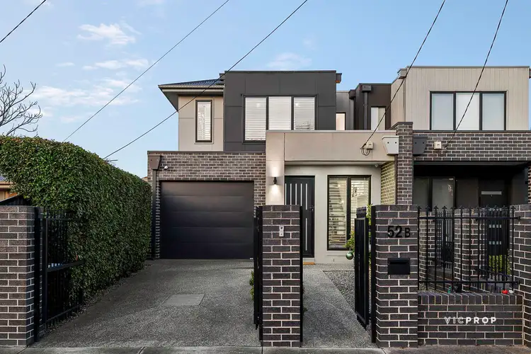 52B Flag Street