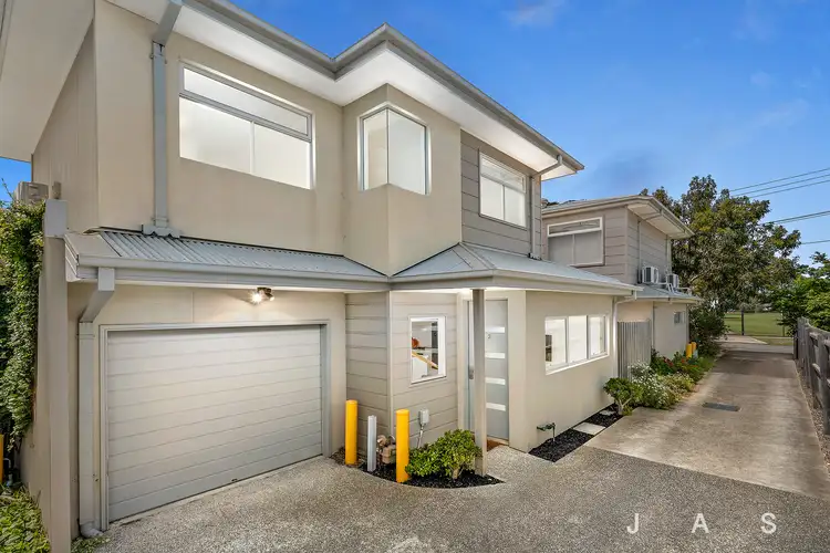 19 Basil Street