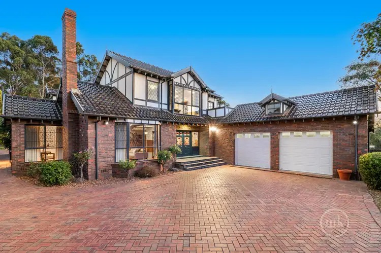 13 Lilian Court