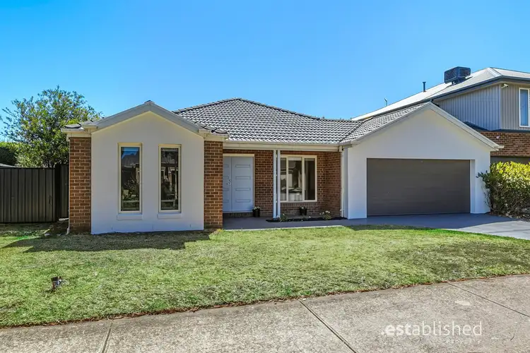 5 Sumac Close