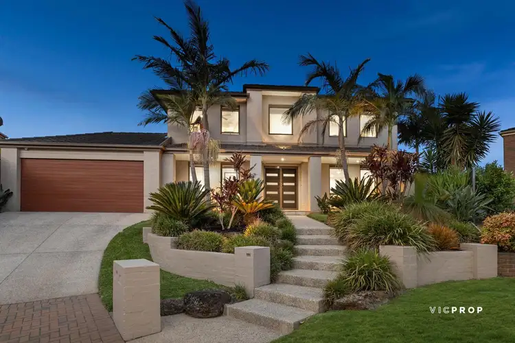 10 Ravenscourt Close