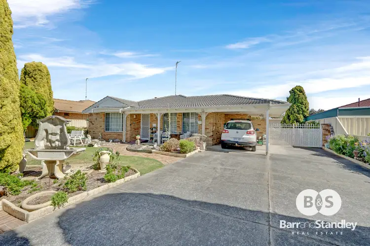 6 Oleander Place