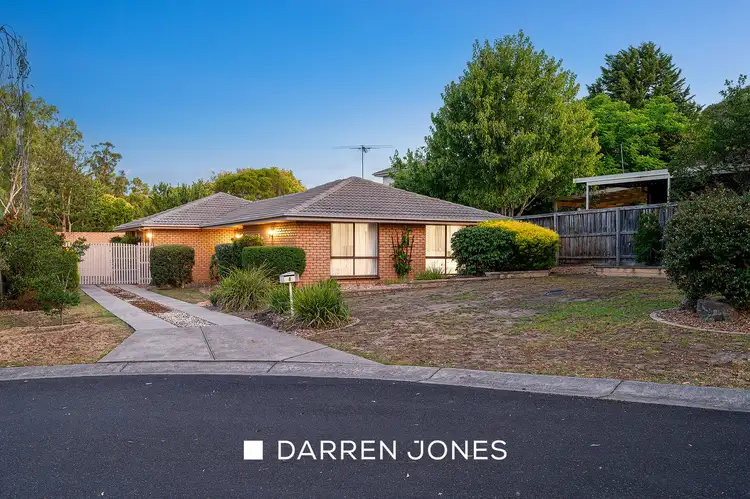 8 Solway Court