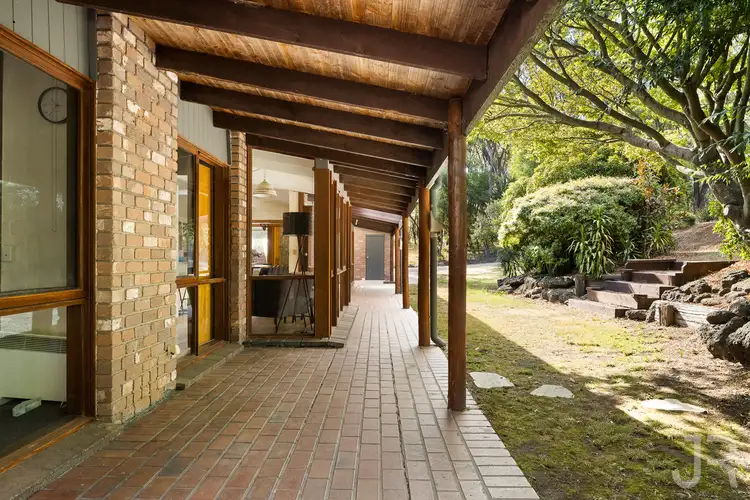 73 Lewis Road