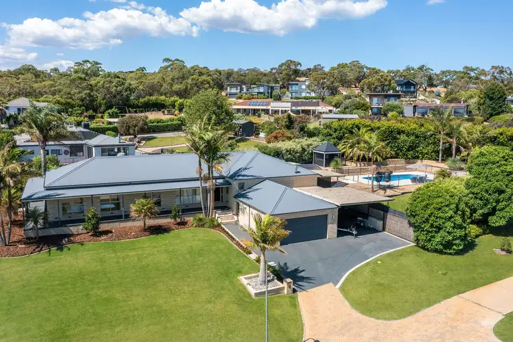 3 Messmate Place