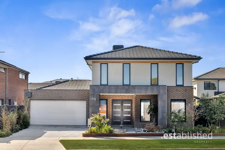 4 Darsham Crescent, Point Cook VIC 3030