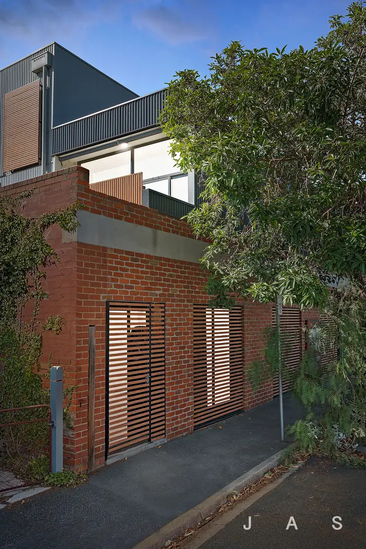 87 Lambeth Street