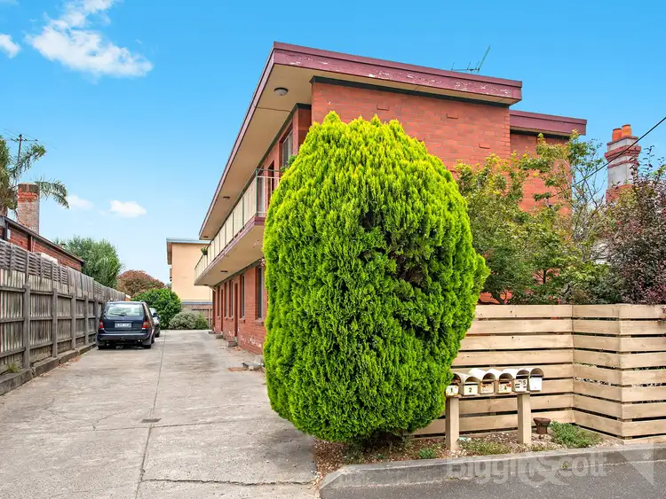 5 Clarke Street