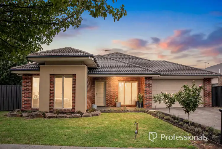 36 Everly Circuit