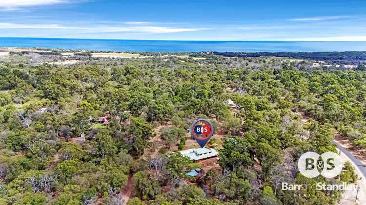55 Murnane Crescent