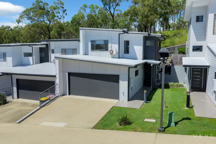 42 Glen Eden Drive