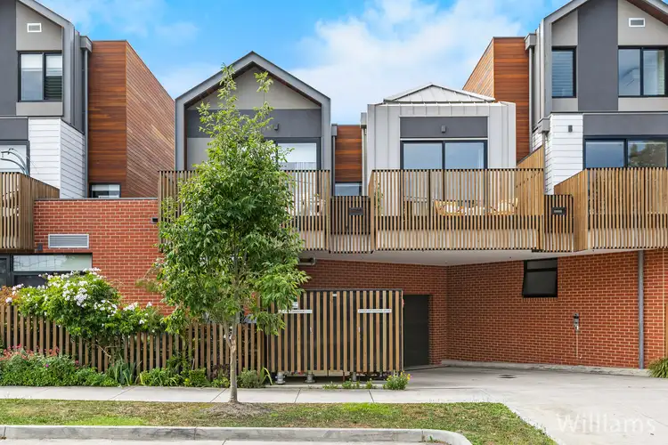 6 Paine Street