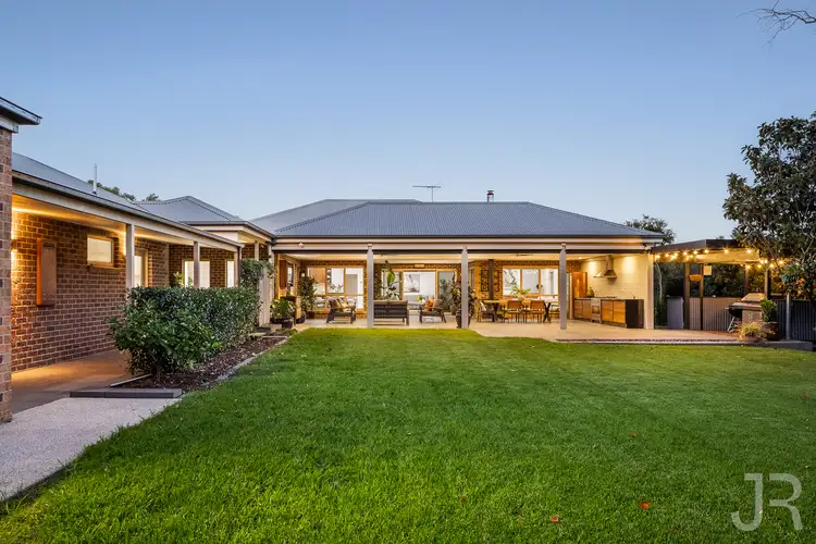 6 Holm Park Road
