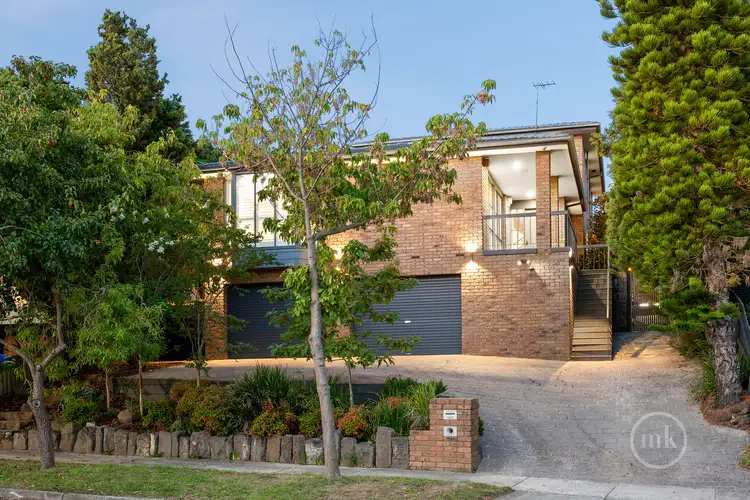 17 Gardiner Court