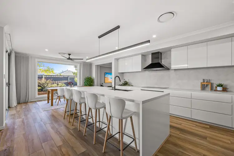 24 Blackwood Circuit