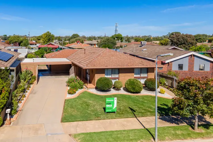 30 Collodetti Crescent