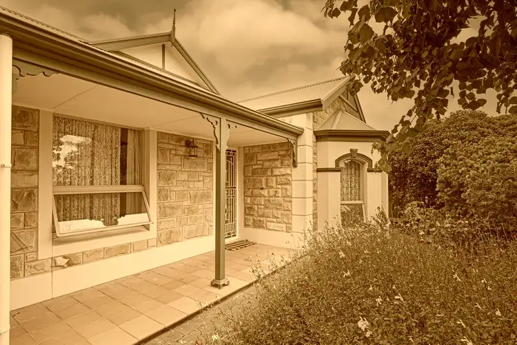 14 Cowper Court