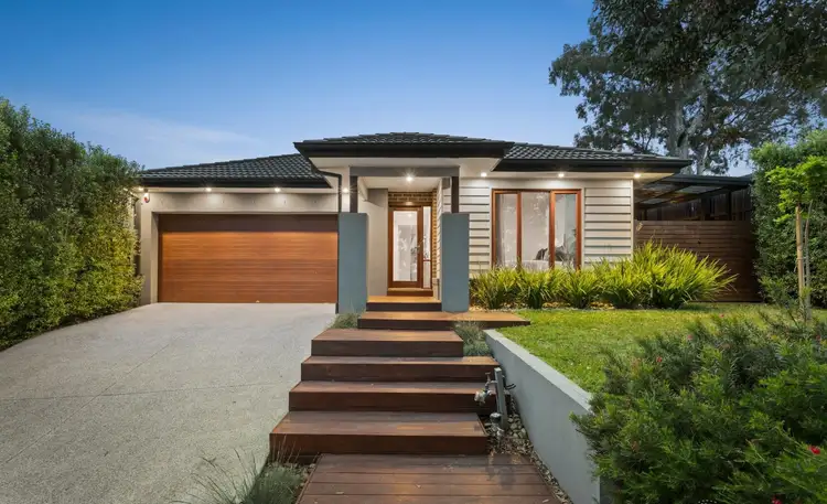 13 Ashgrove Crescent