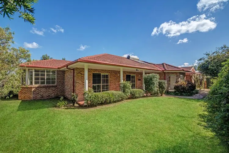 27 Oxley Drive
