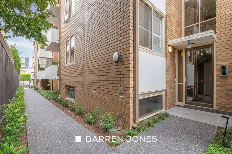 35 Walsh Street