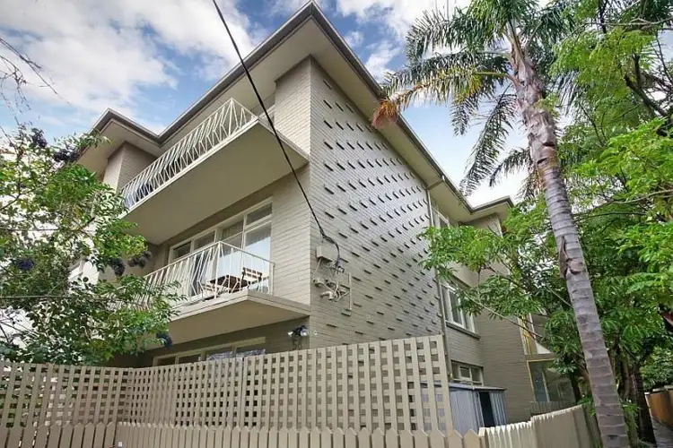 56 Sutherland Road