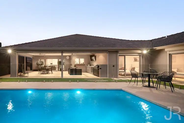 30 Sheldon Drive