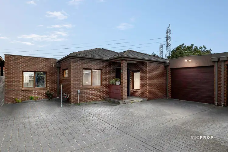 96 Heyington Avenue