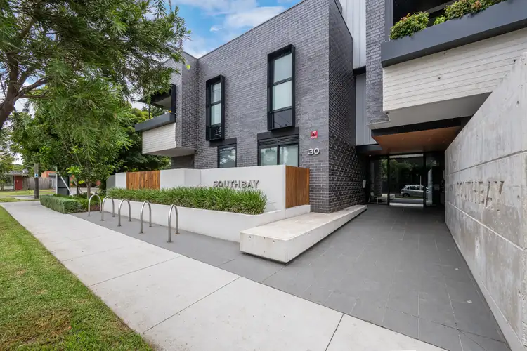 30 Munro Avenue