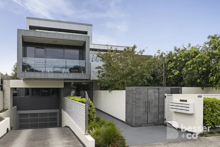 688 Inkerman Road