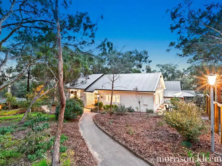 15 Carnon Street
