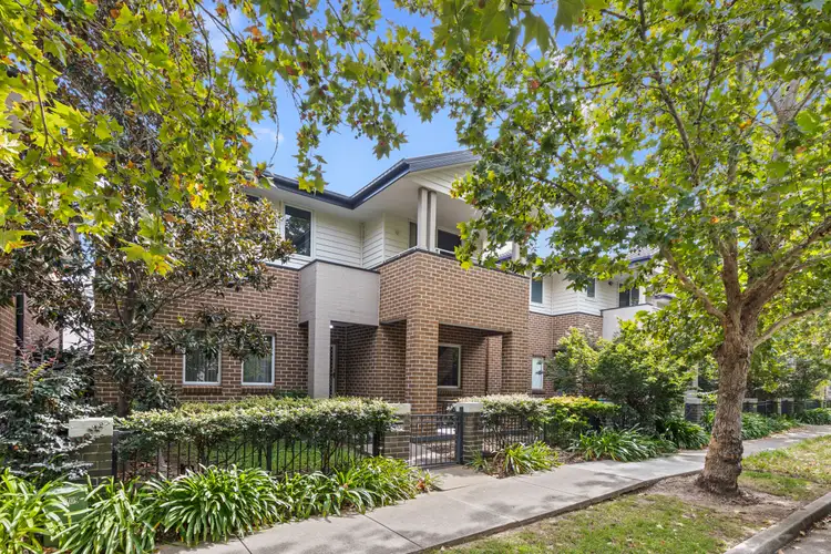 29 Sydney Smith Drive