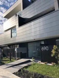 690 Barkly Street