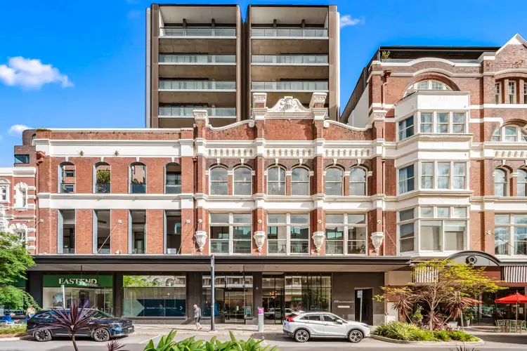 169 Hunter Street