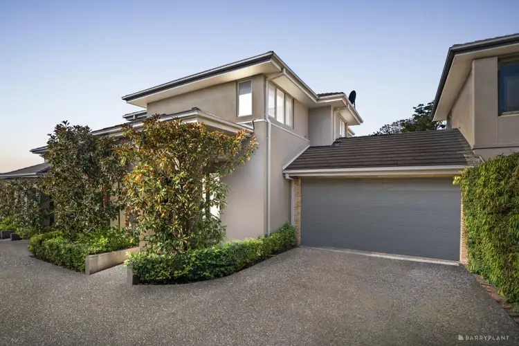 2 Eyre Court