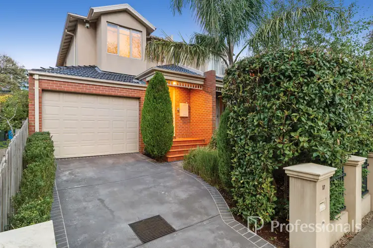 17 Kaikoura Avenue