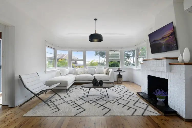 15 Norfolk Avenue