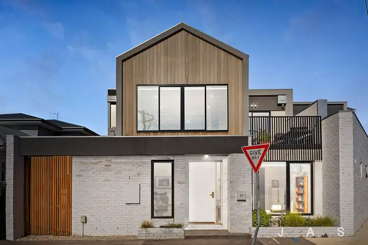 57 Alexander Street