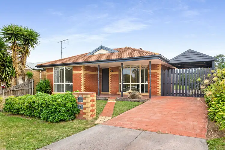 3 Bayfield Court