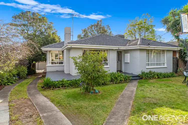 4 Leslie Street