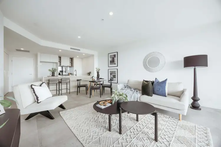8 Athena Boulevard