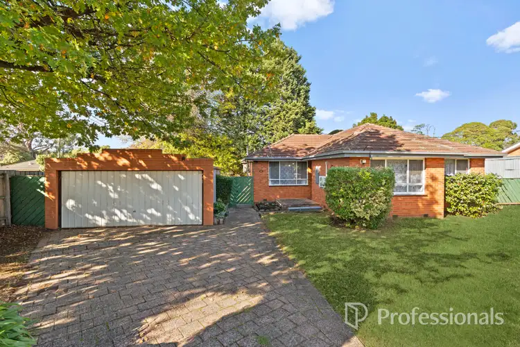 33 Pentlowe Road