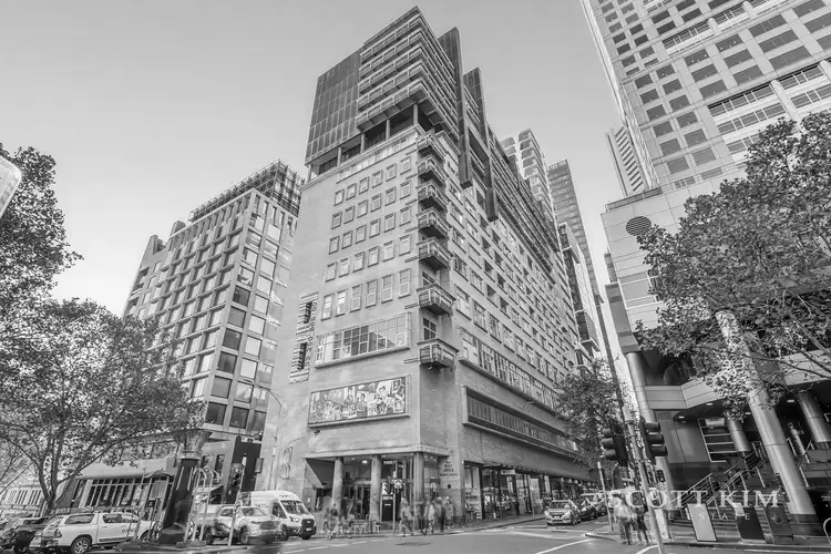 118 Russell Street