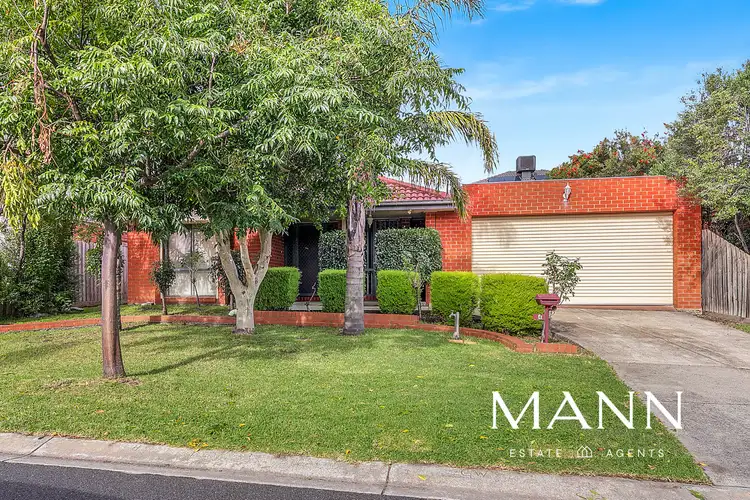 4 Pleasant Close