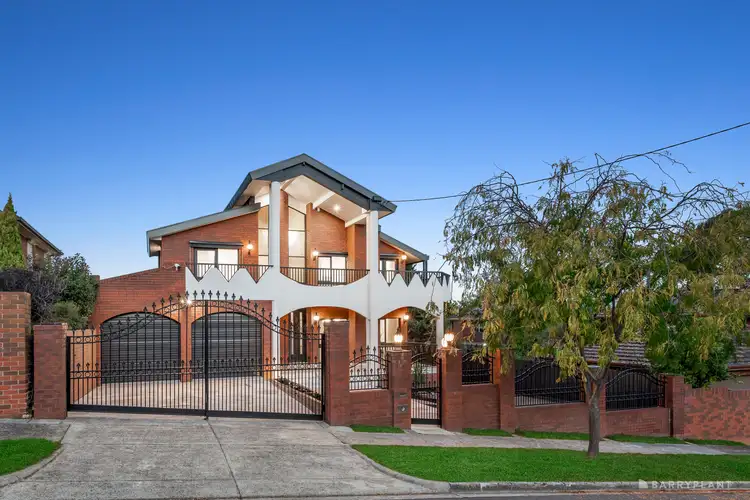 7 Blair Street